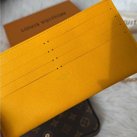 Louis Vuitton PO.FELICIE GM - Picture 7 of 7